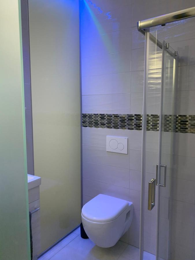 Executive Single Room With En-Suite In Guest House City Centre Luxembourg Ngoại thất bức ảnh