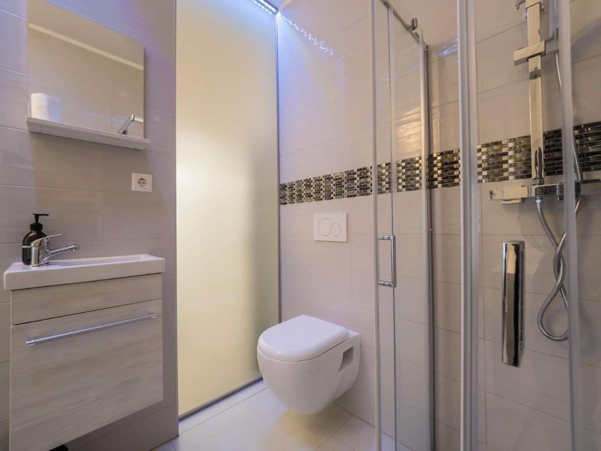 Executive Single Room With En-Suite In Guest House City Centre Luxembourg Ngoại thất bức ảnh